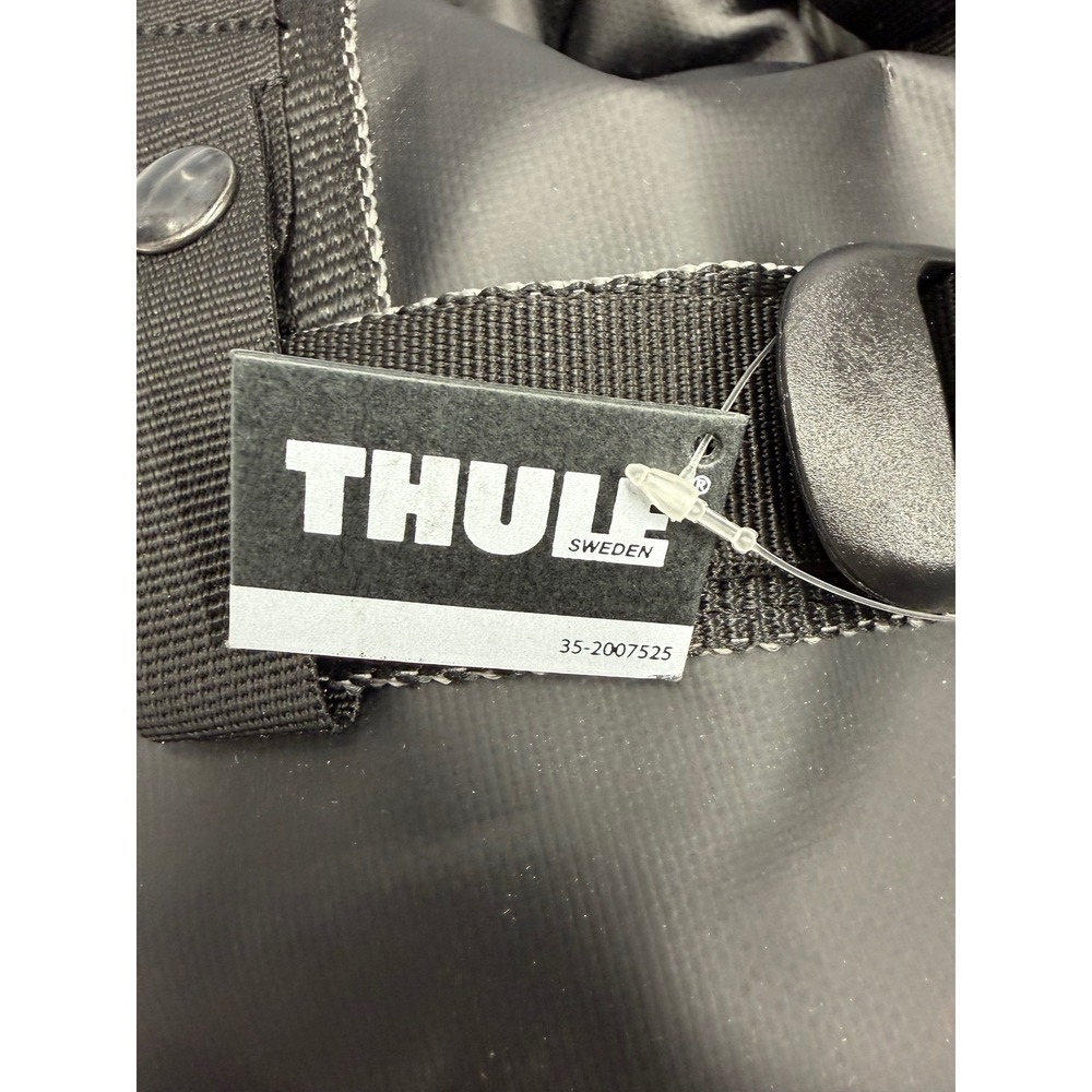 Thule Chasm 40L Duffel Bag Backpack Black Small Weather Resistant 2-in-1 NWTs - Picture 3 of 7